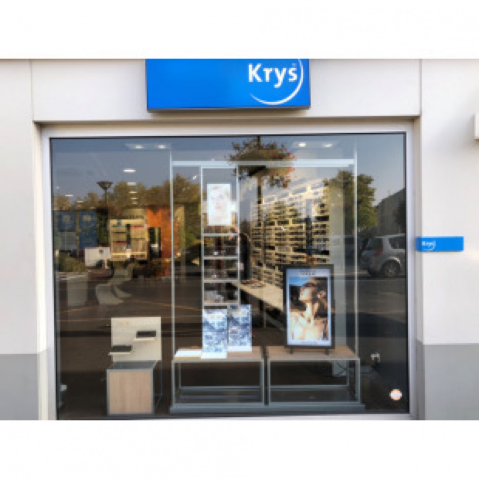 Trouver un opticien spécialisé dans les lunettes quatre saisons à Goussainville près de Roissy