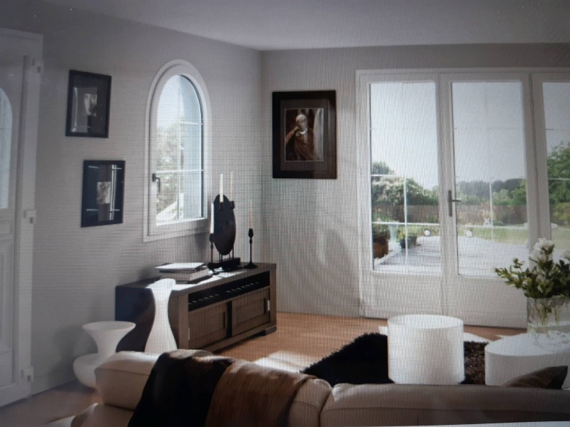 Trouver une entreprise spécialisée dans la menuiserie à saint Ouen l'aumône près de herblay D'clic fenêtre